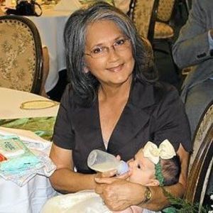 Meet your Posher, Sharon